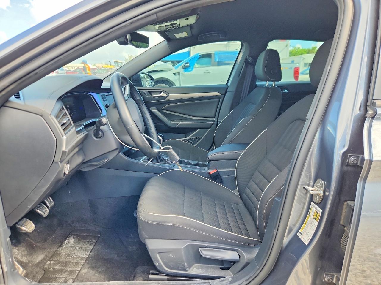 Volkswagen Jetta SPORT 2023