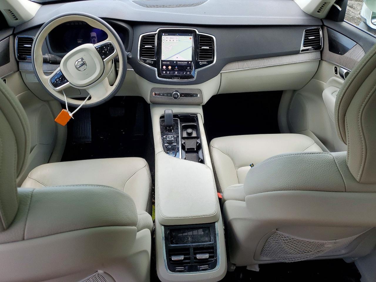  XC90