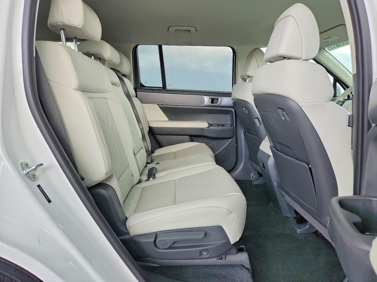 Hyundai Santa Fe SEL 2026