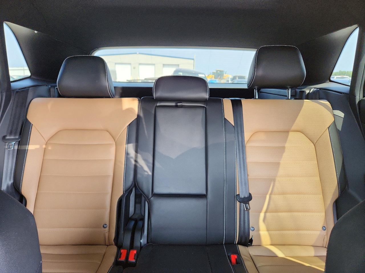 Volkswagen Atlas Cross SPORT SEL PREMIUM R-LINE 2023