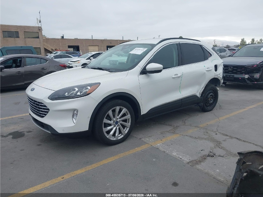 Ford Escape TITANIUM 2022