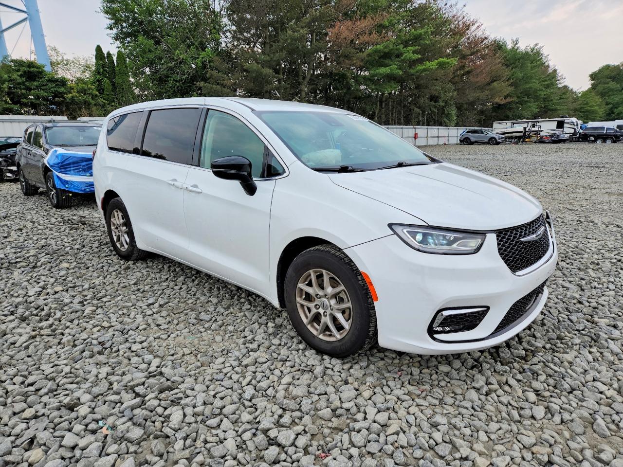 Chrysler Pacifica TOURING L 2024