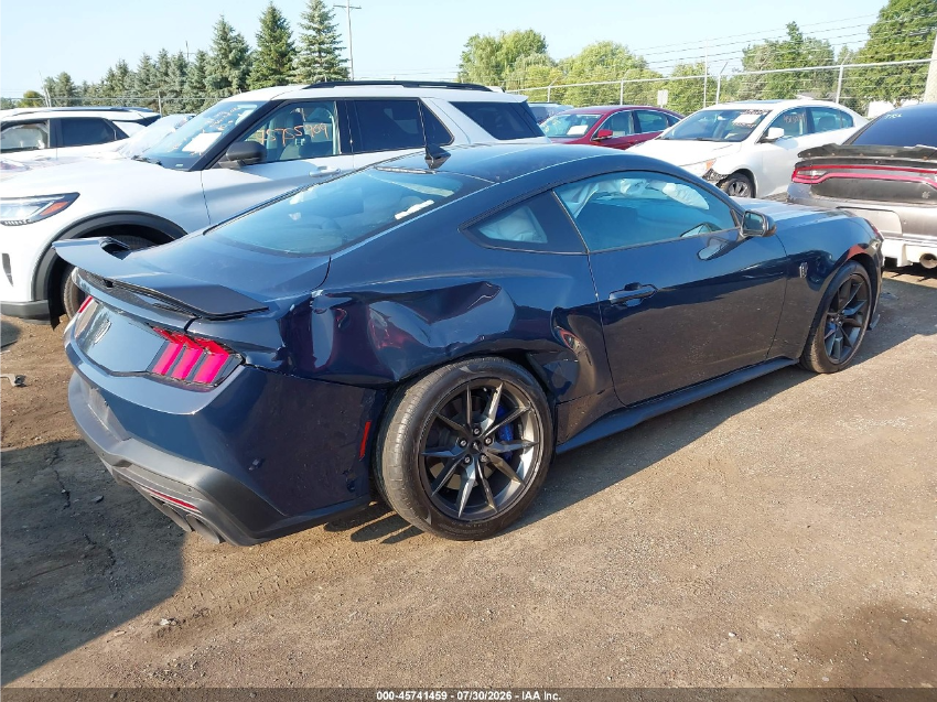 Ford Mustang DARK HORSE FASTBACK 2024