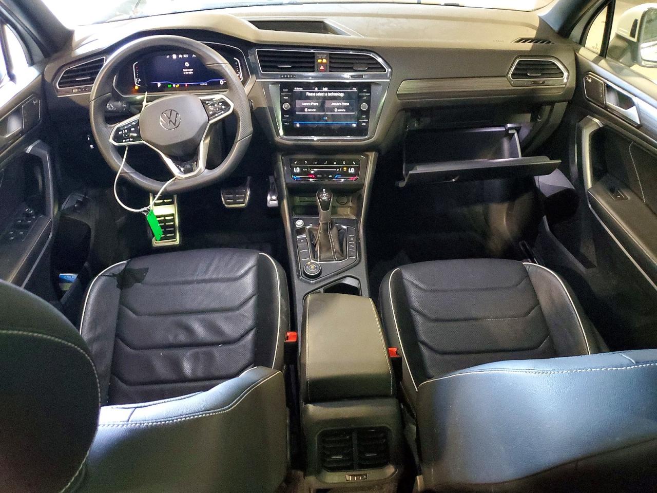 Volkswagen Tiguan SEL R-LINE BLACK 2023
