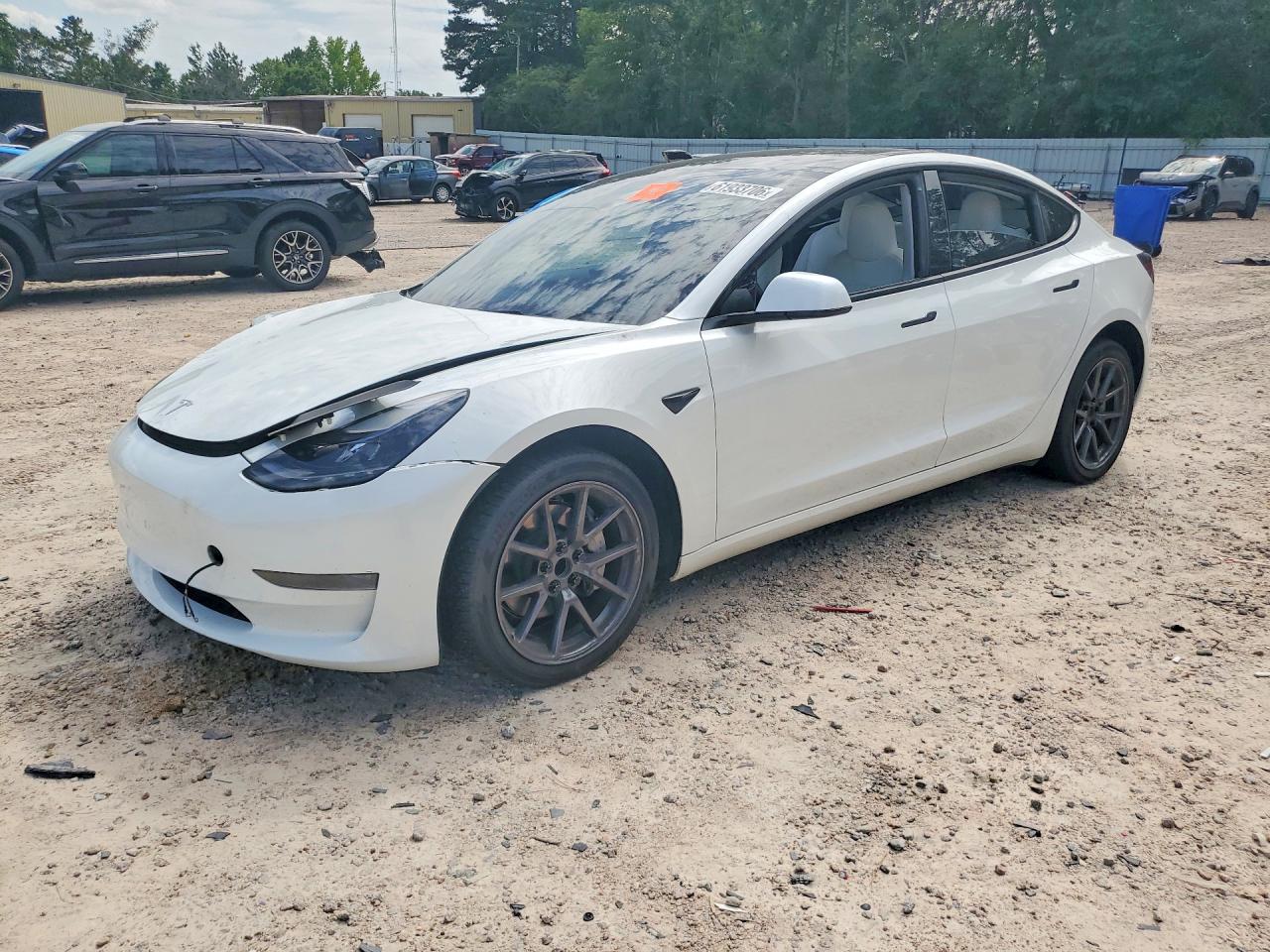 Tesla Model 3 2023