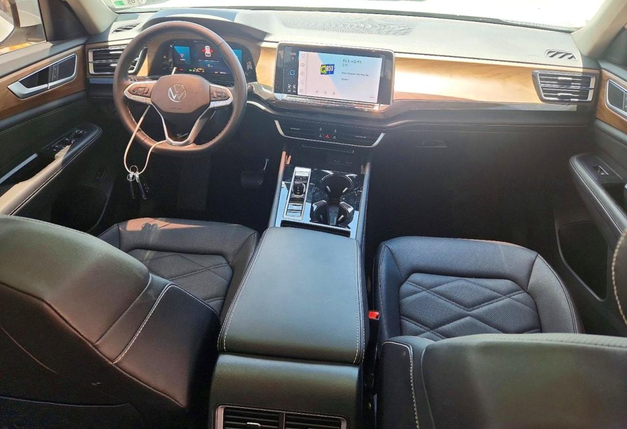 Volkswagen Atlas SE 2025