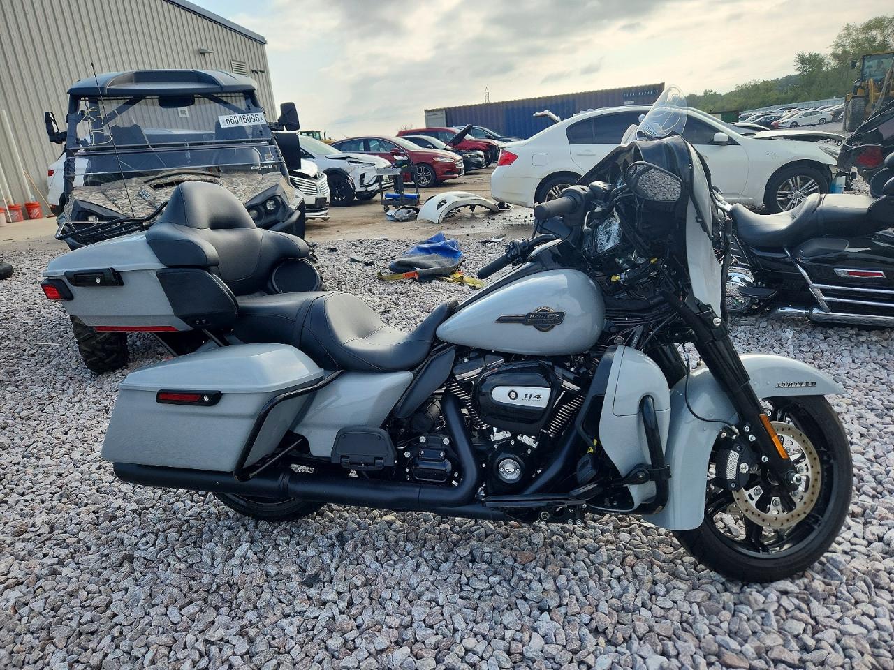 Harley-Davidson FLHTK 2024
