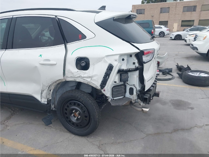 Ford Escape TITANIUM 2022