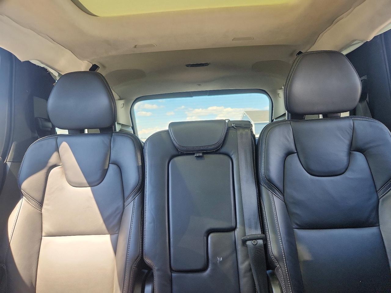  XC90