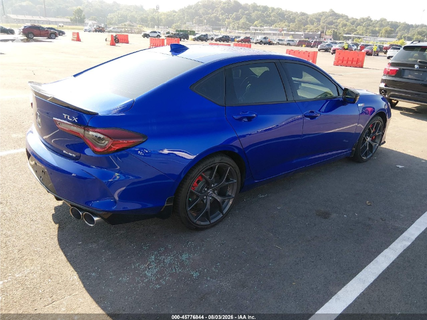 Acura TLX TYPE S - HP WHEEL AND TIRE 2023