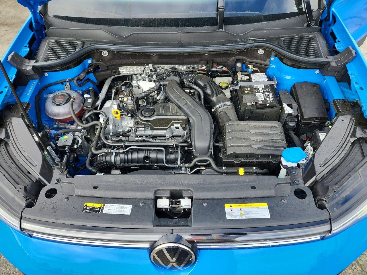 Volkswagen TAOS SEL 2025
