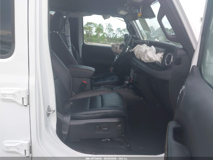 Jeep Wrangler 4-DOOR SAHARA 4X4 2024