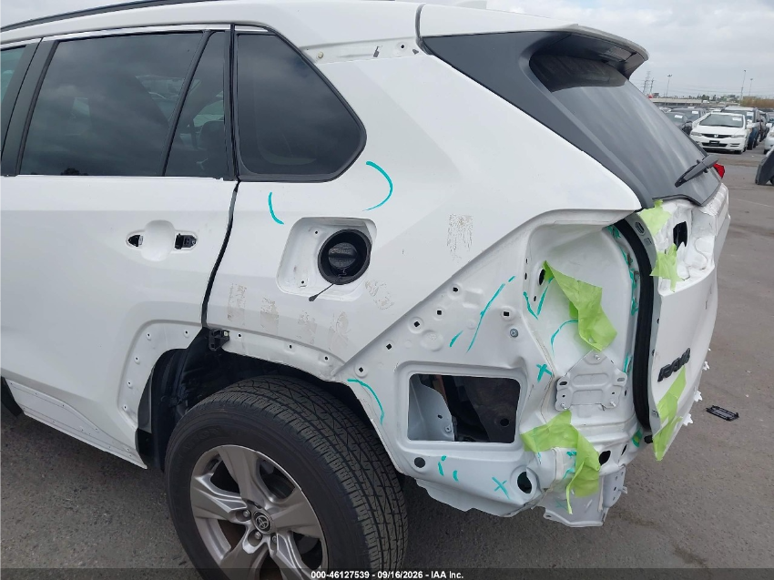 Toyota RAV4 XLE 2023