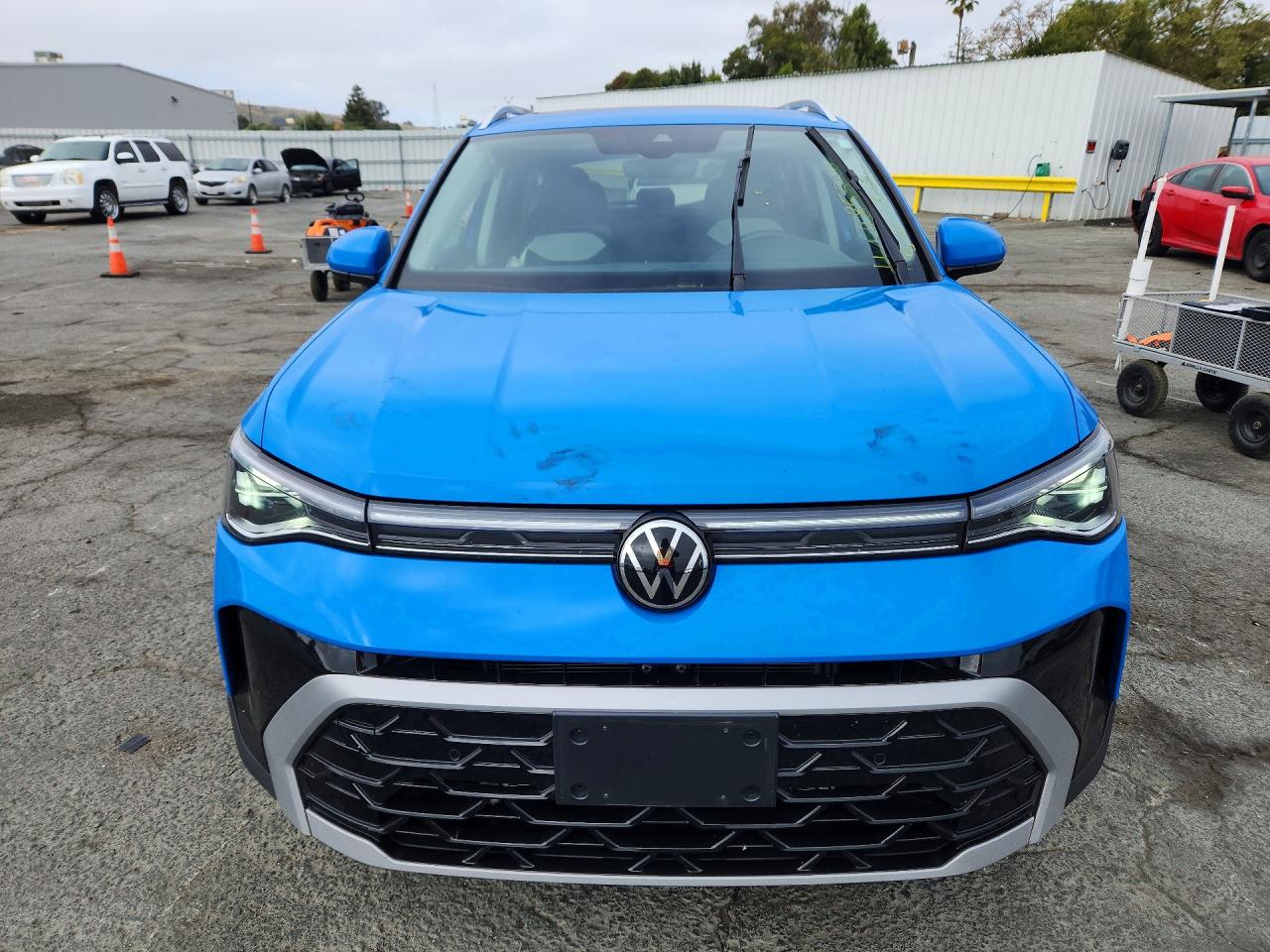 Volkswagen TAOS SEL 2025