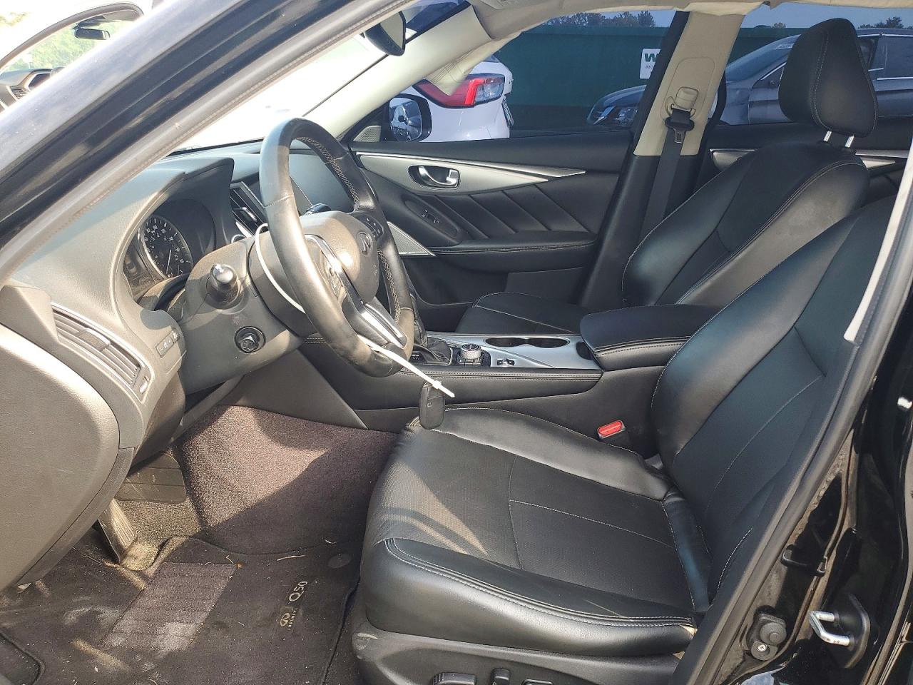 Infiniti Q50 LUXE 2022