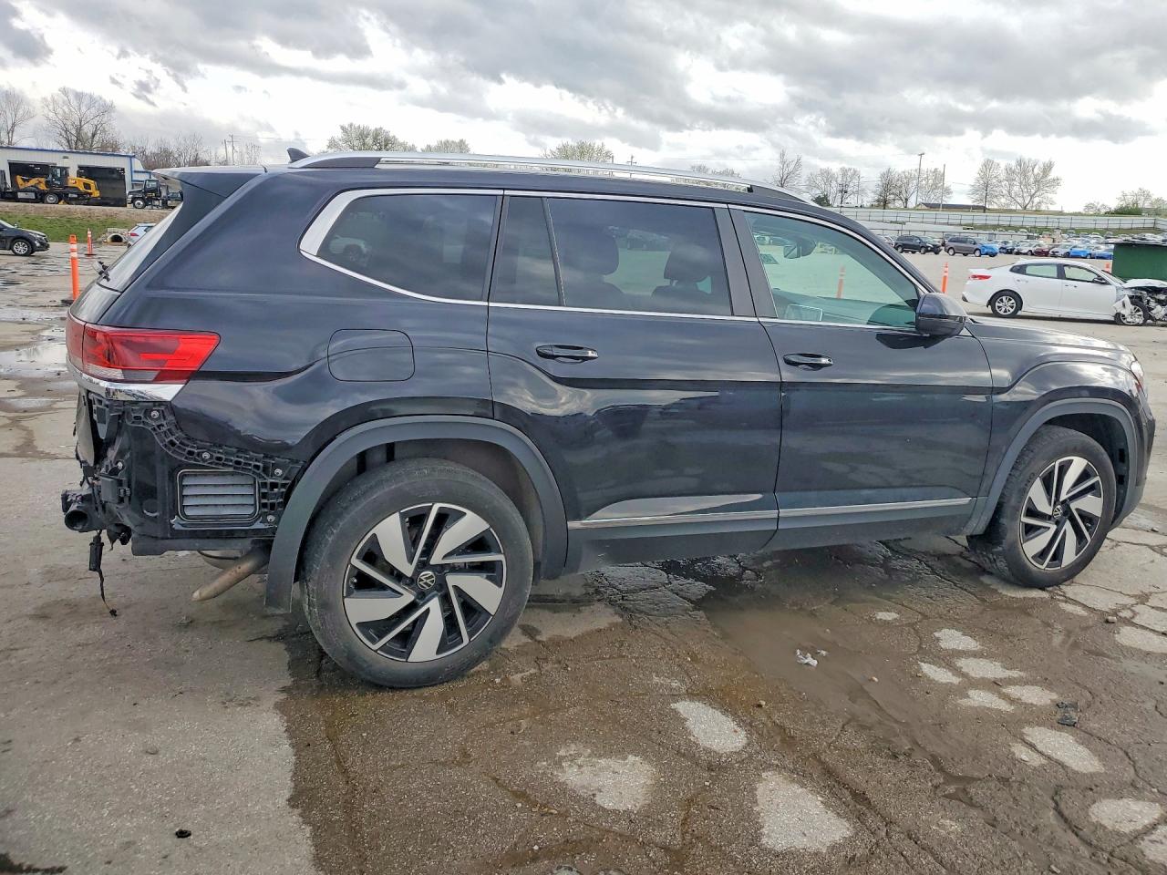Volkswagen Atlas SEL 2024