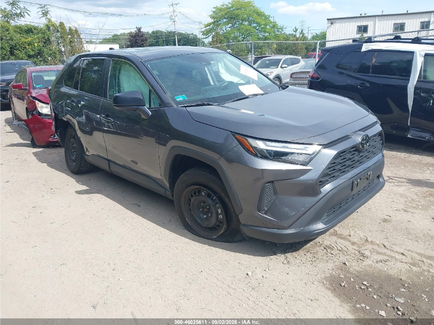 Toyota RAV4 LE 2023