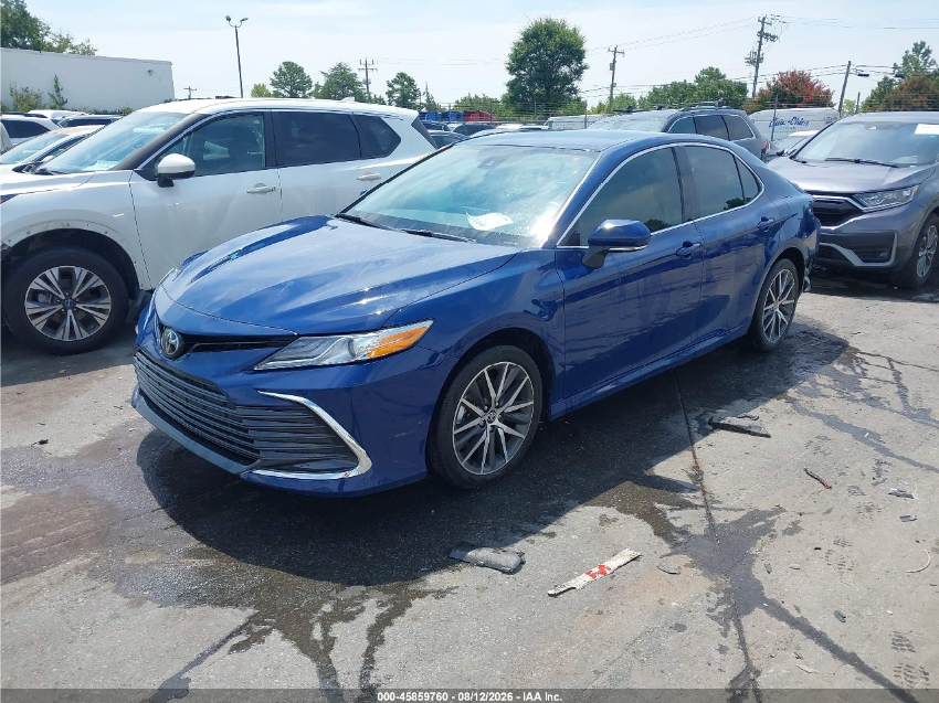 Toyota Camry XLE 2024