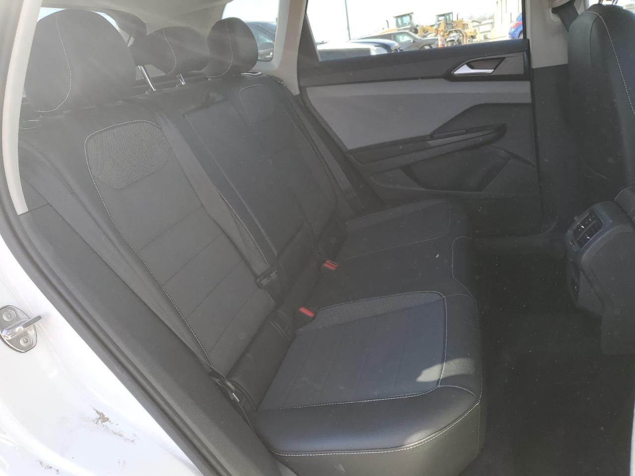 Volkswagen TAOS SE 2023