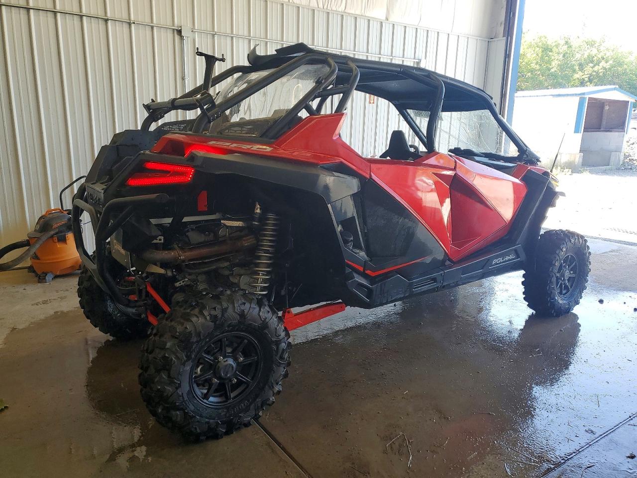  RZR
