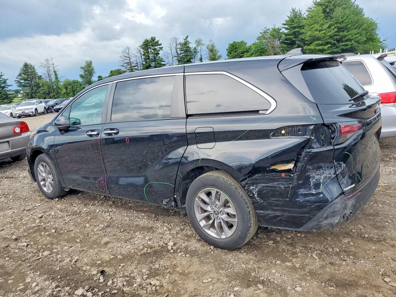 Toyota Sienna XLE 2022