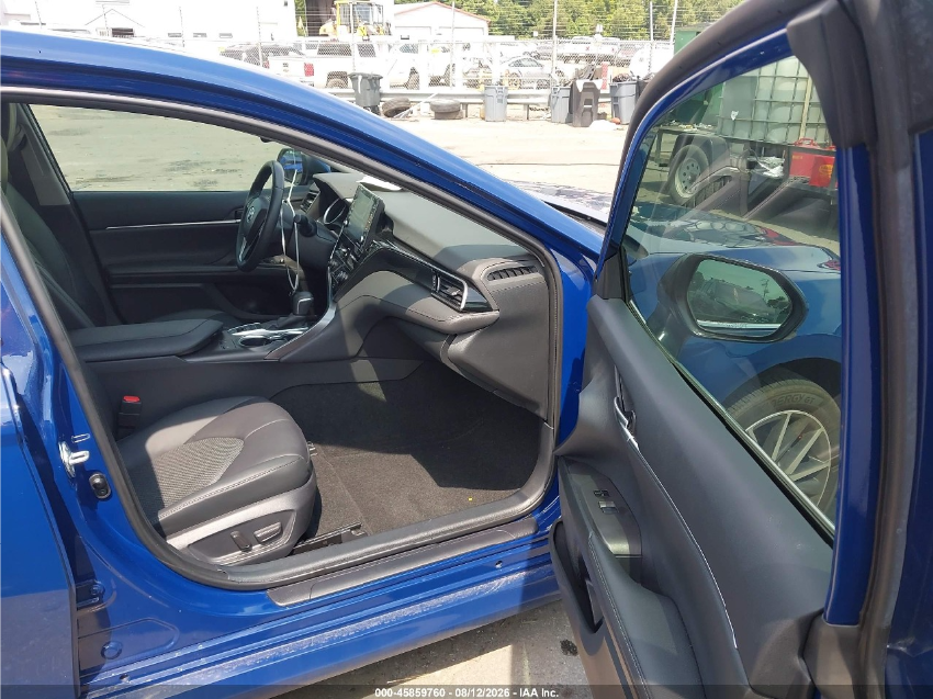 Toyota Camry XLE 2024