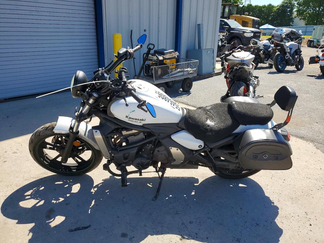 Kawasaki EN650 А 2015