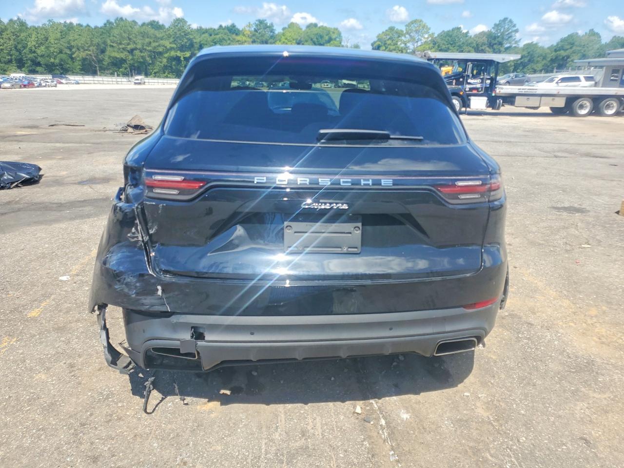 Porsche Cayenne BASE 2023