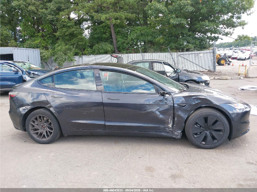 Tesla Model 3 LONG RANGE 2024