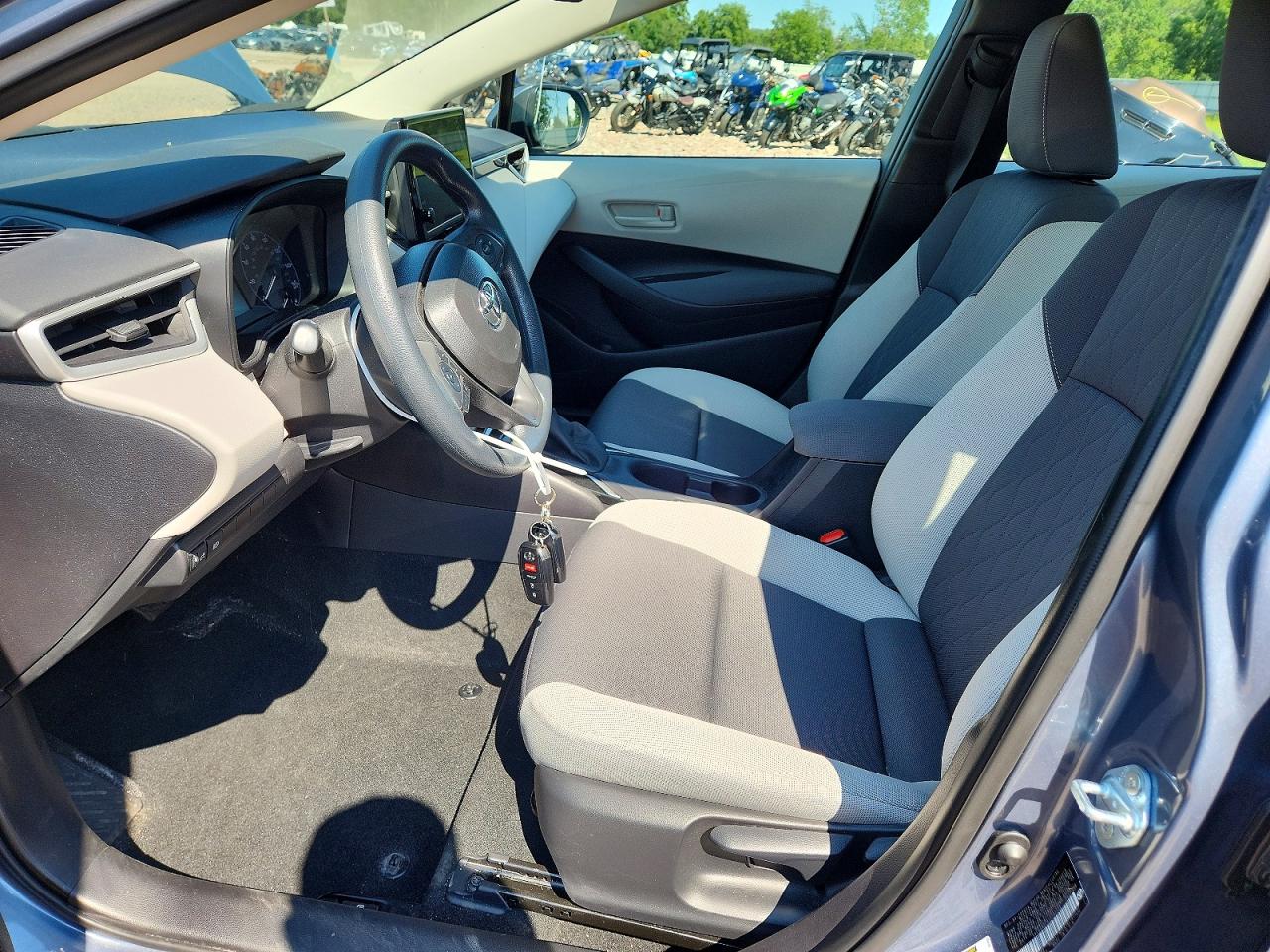 Toyota Corolla LE 2025