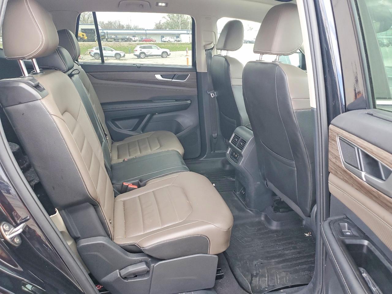 Volkswagen Atlas SEL 2024