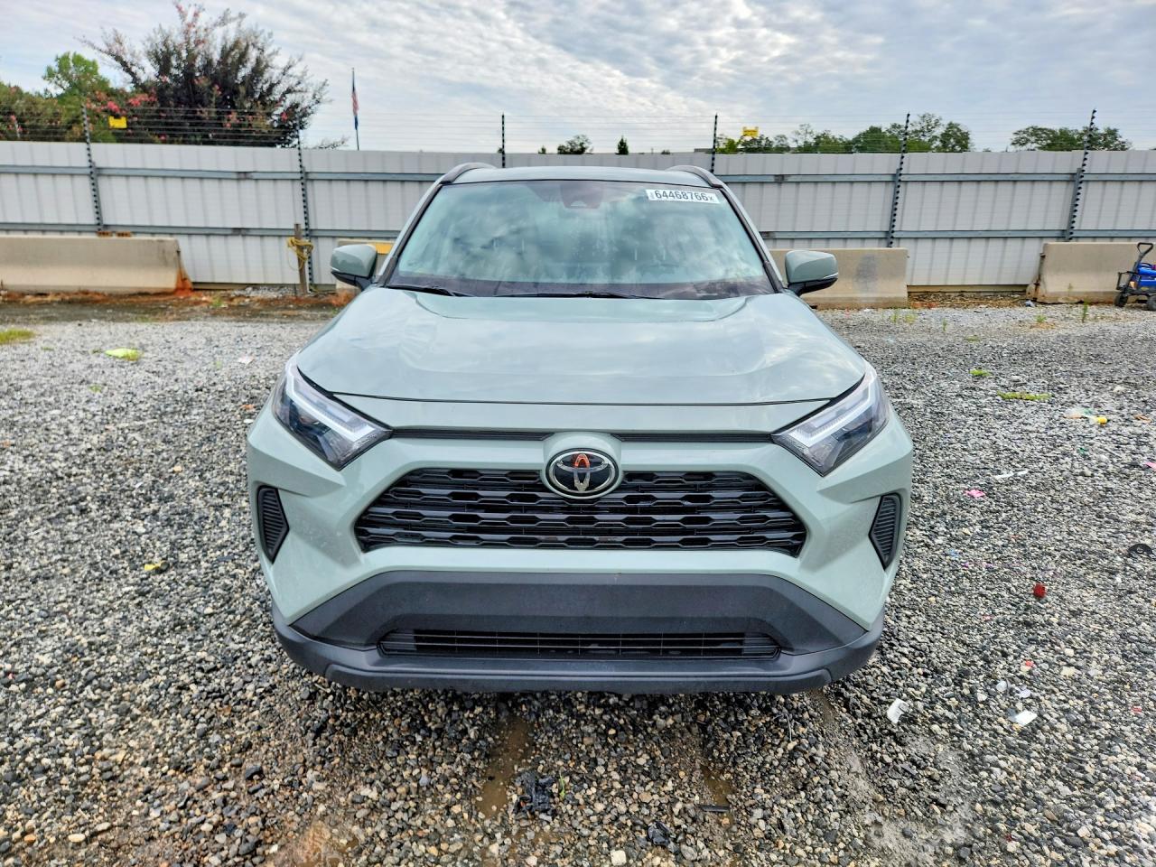 Toyota RAV4 XLE 2022