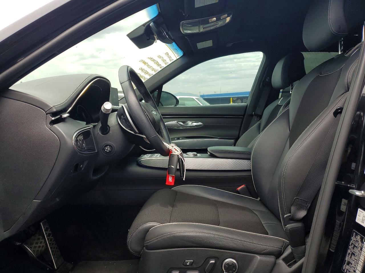 Genesis GV70 STANDARD 2023