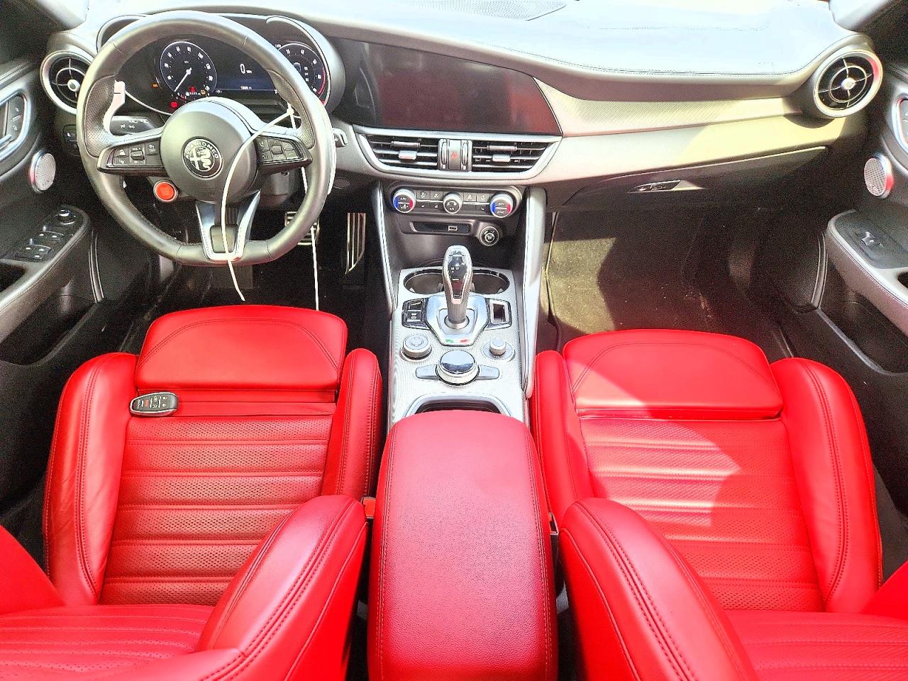 Alfa Romeo Giulia TI 2024
