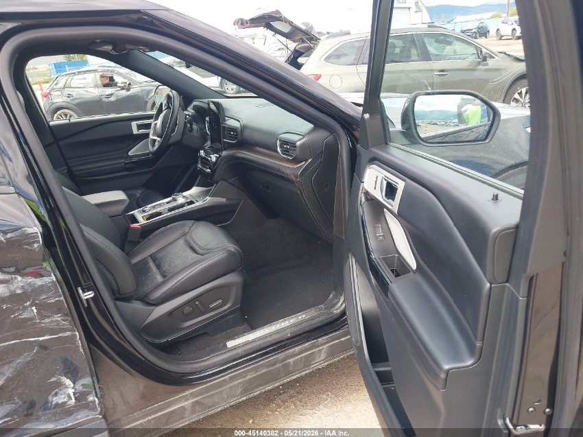 Ford Explorer PLATINUM 2022