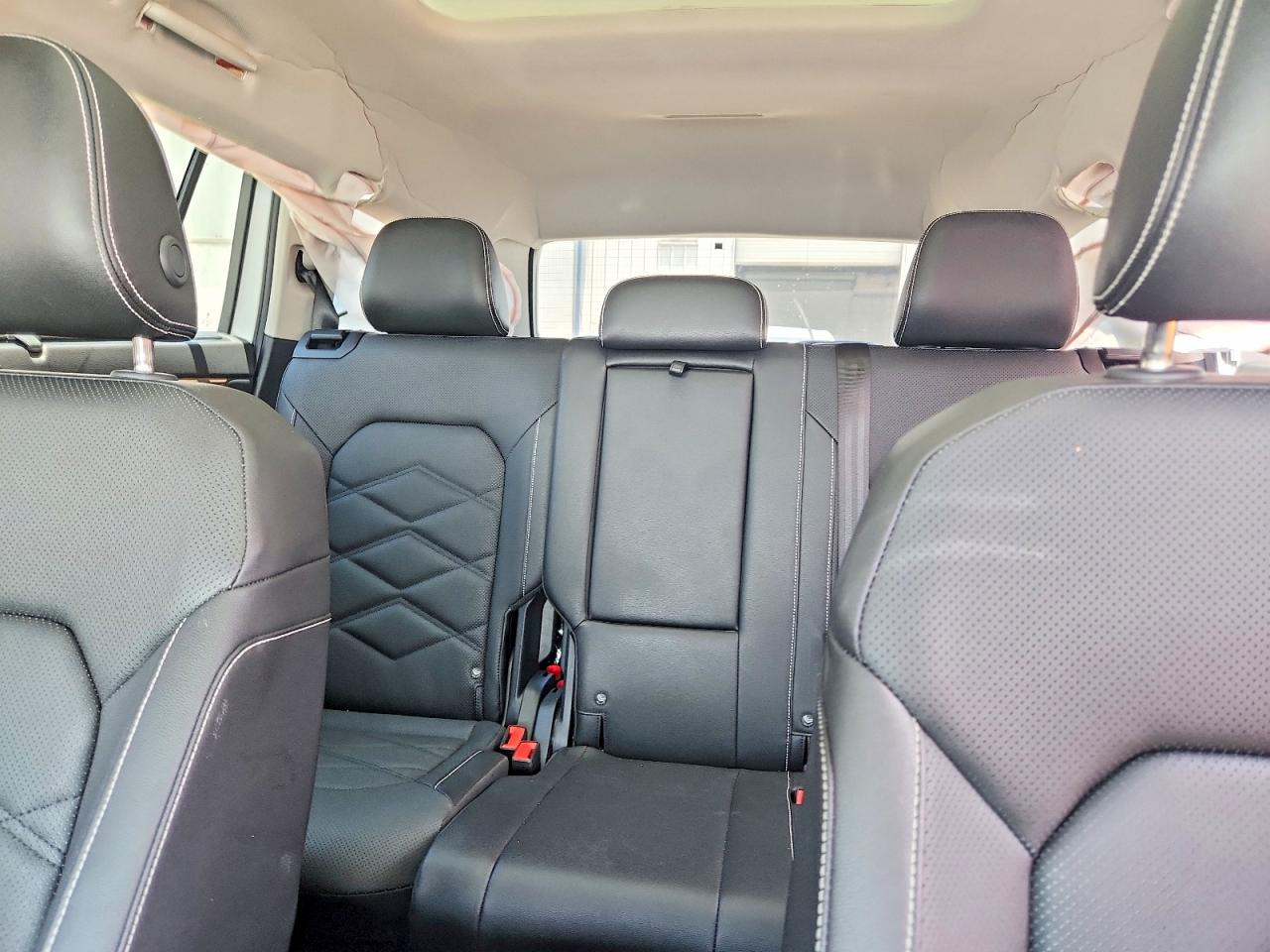 Volkswagen Atlas SE 2025