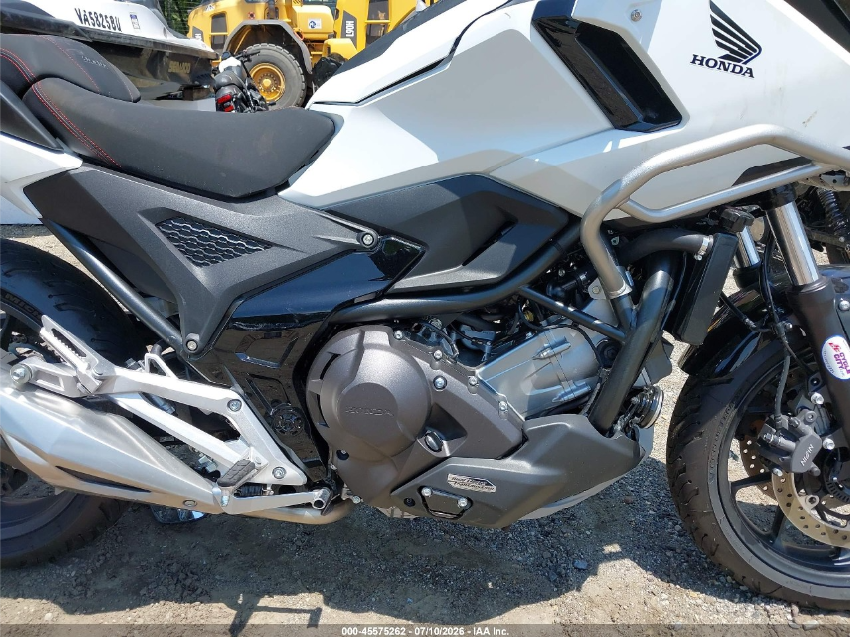  NC750