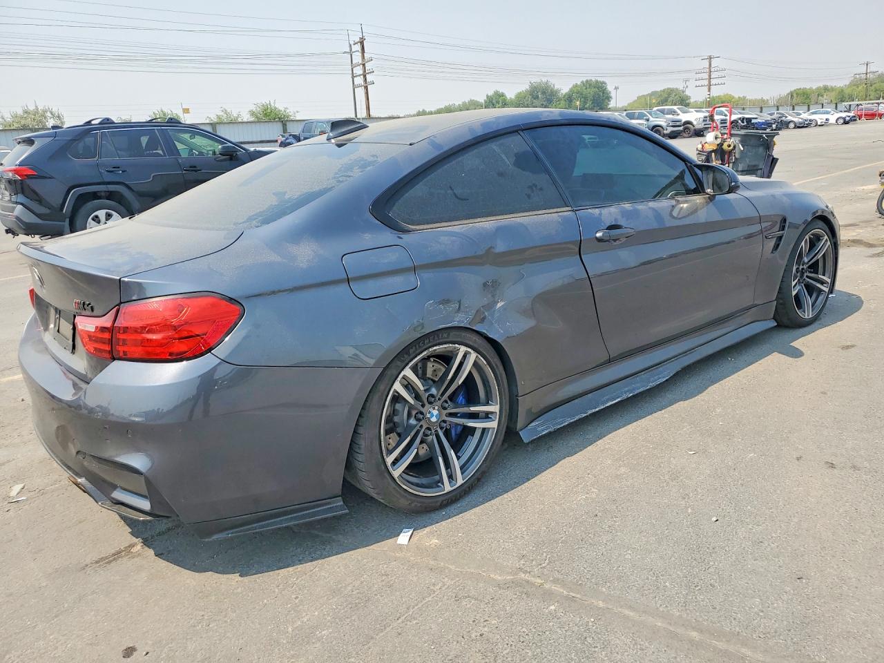  M4