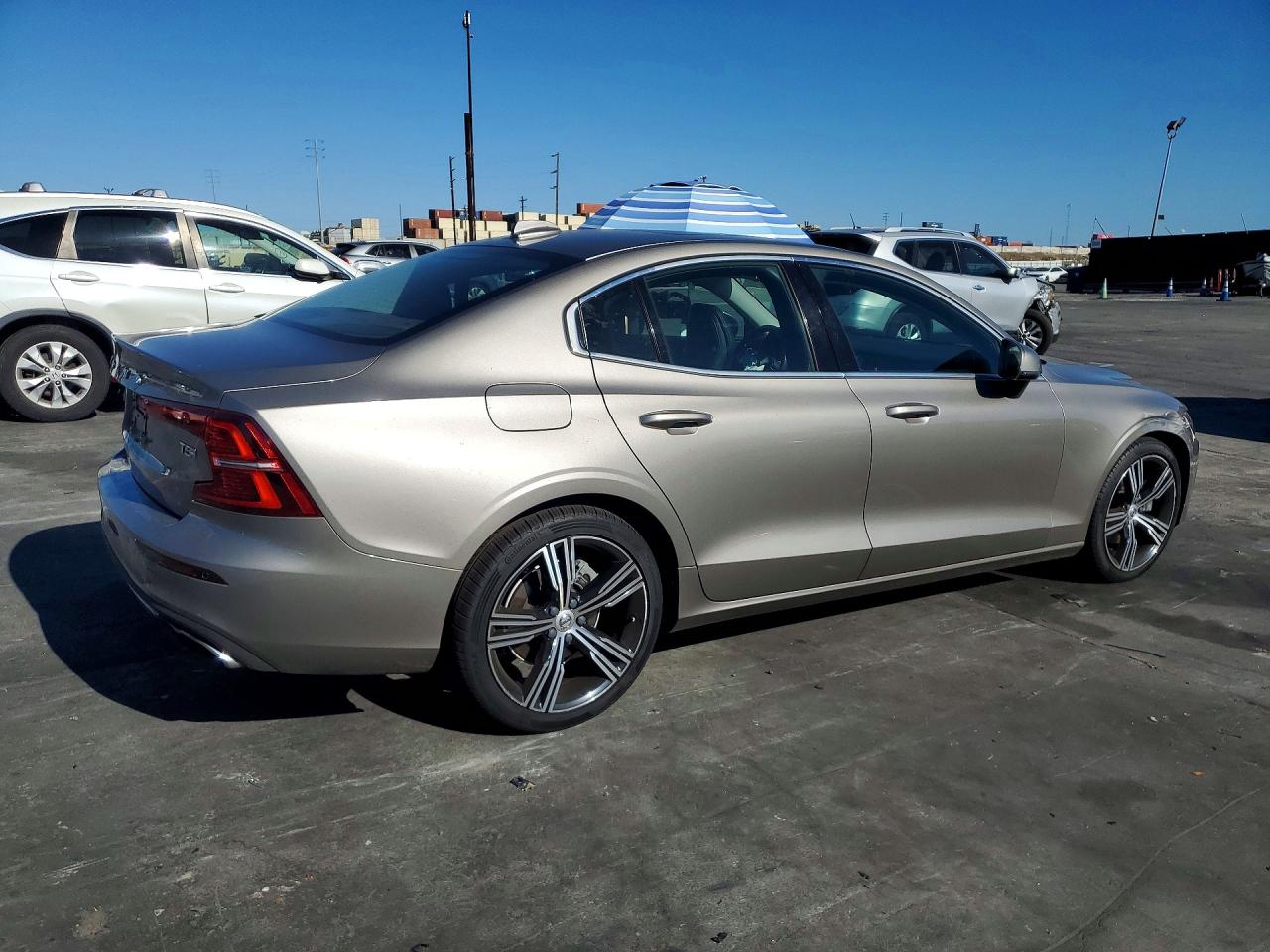 Volvo S60 T5 INSCRIPTION 2020
