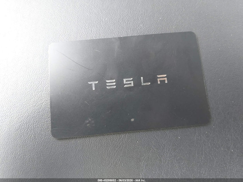 Tesla Model 3 MID RANGE 2018