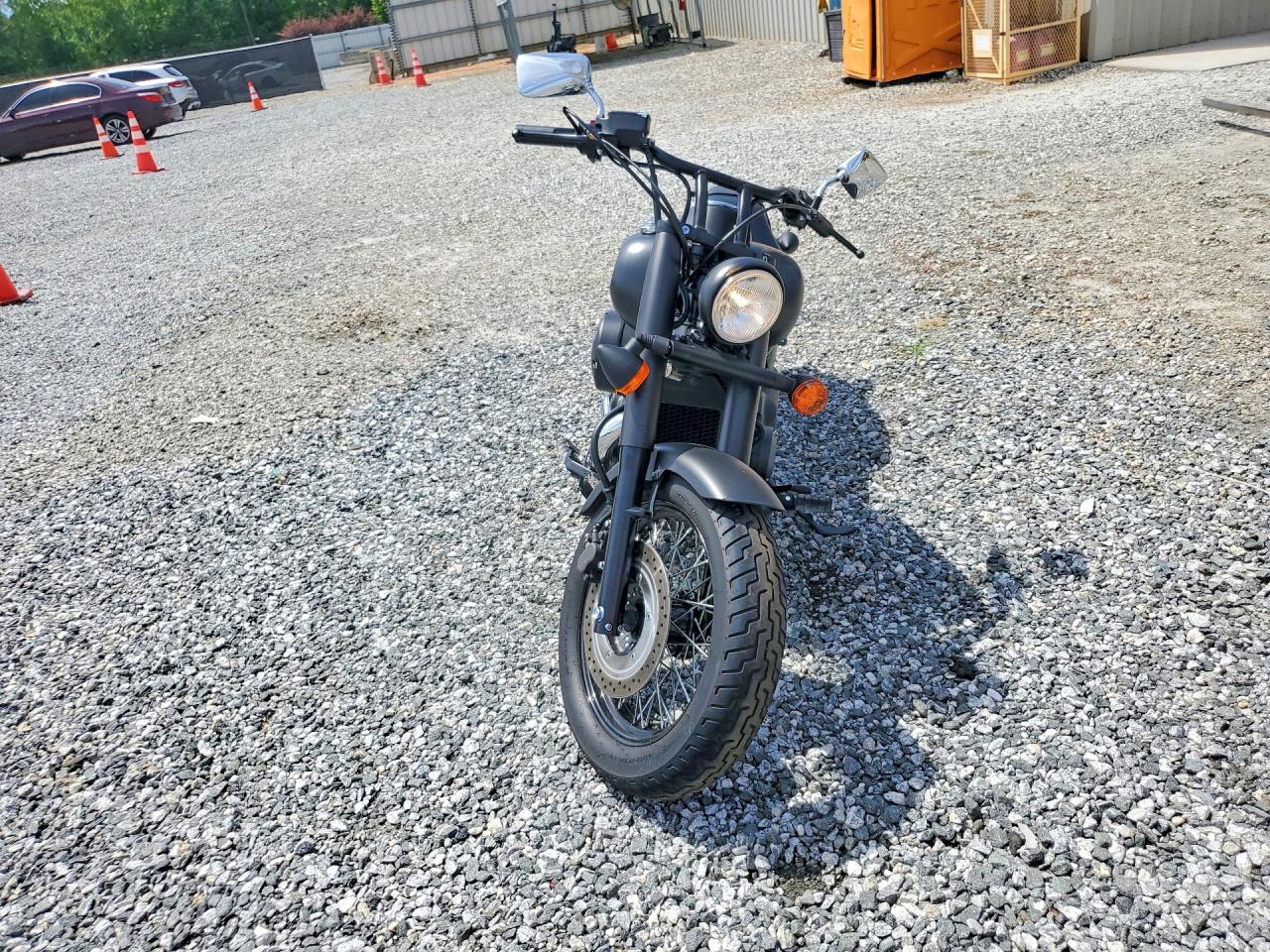 Honda VT750 C2B 2023