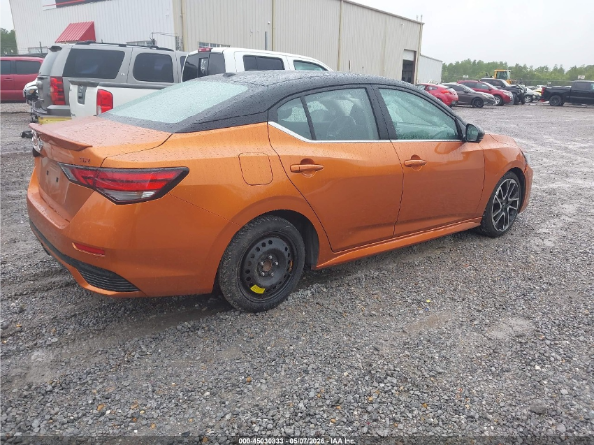 Nissan Sentra SR XTRONIC CVT 2024