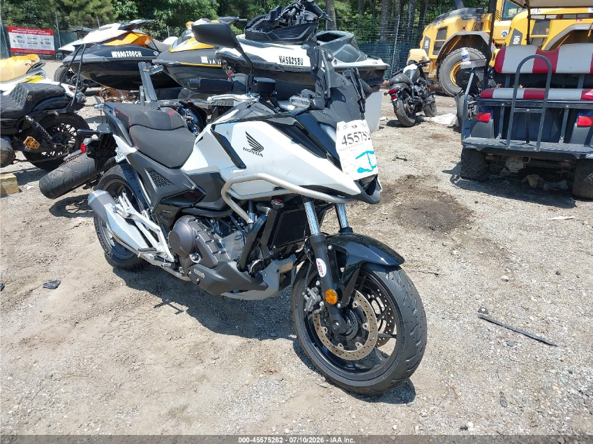  NC750