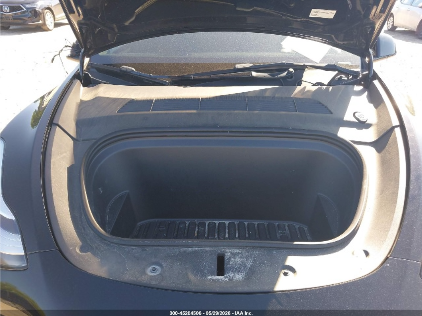 Tesla Model Y LONG RANGE DUAL MOTOR ALL-WHEEL DRIVE 2023