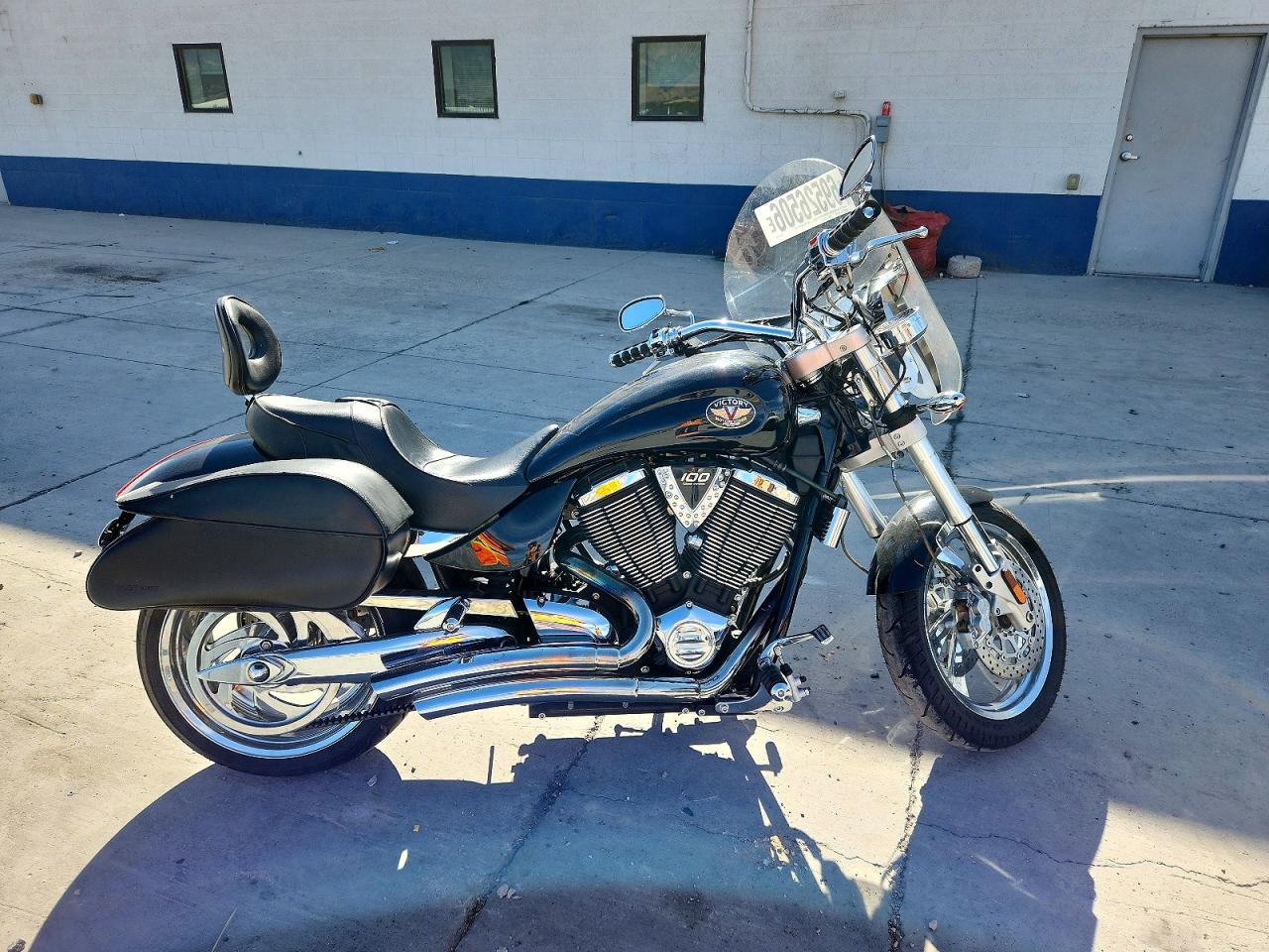 Victory Motorcycles HAMMER 2005
