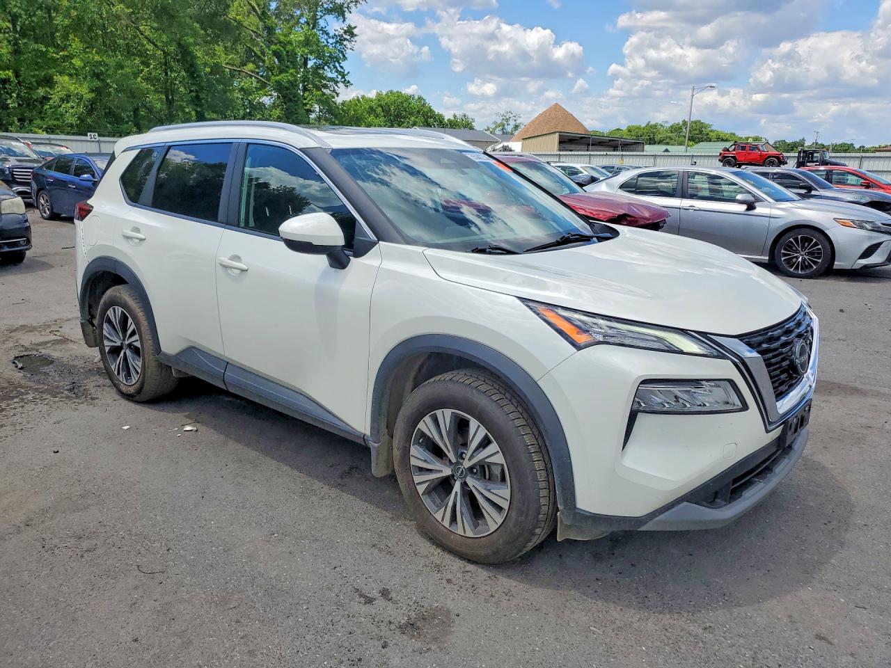 Nissan Rogue SV 2023