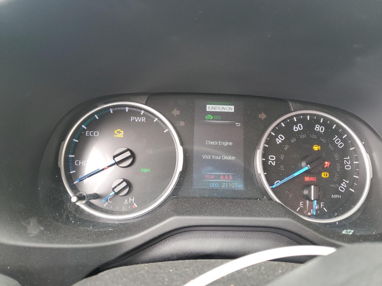 Toyota RAV4 XLE 2022