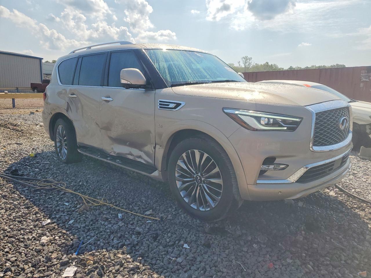 Infiniti QX80 BASE 2018