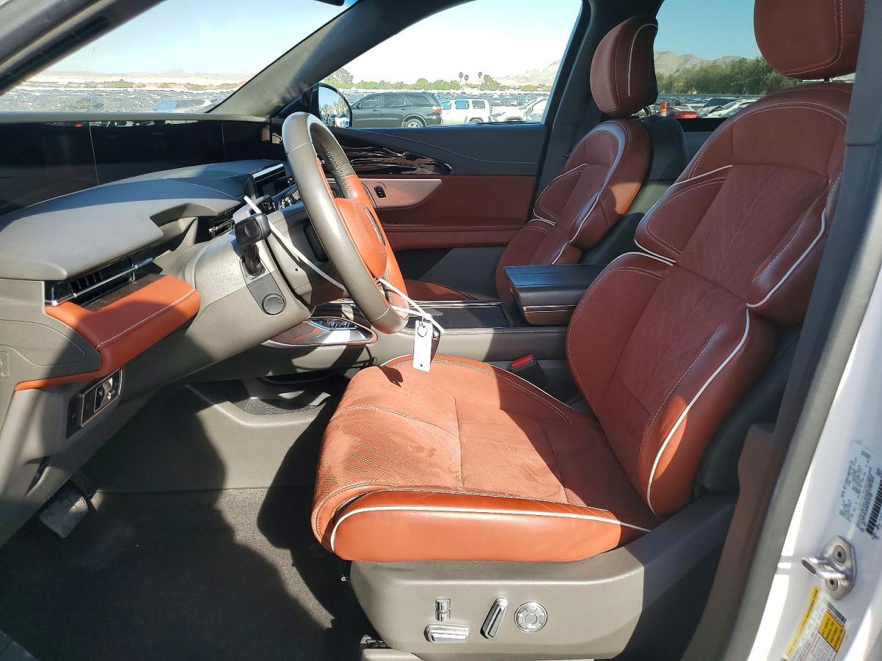 Lincoln Nautilus BLACK LABEL 2024