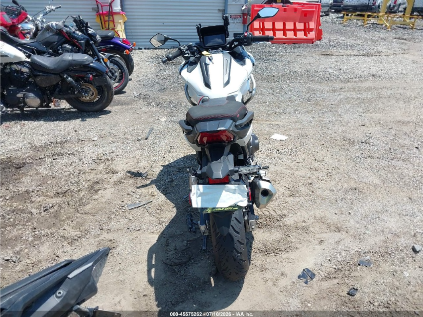  NC750